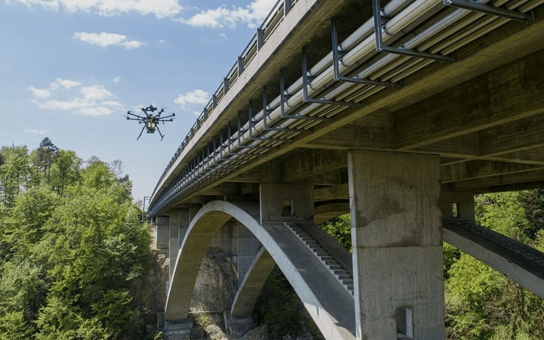 Sicher & berührungslos